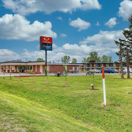 Econo Lodge Neenah Dış mekan fotoğraf