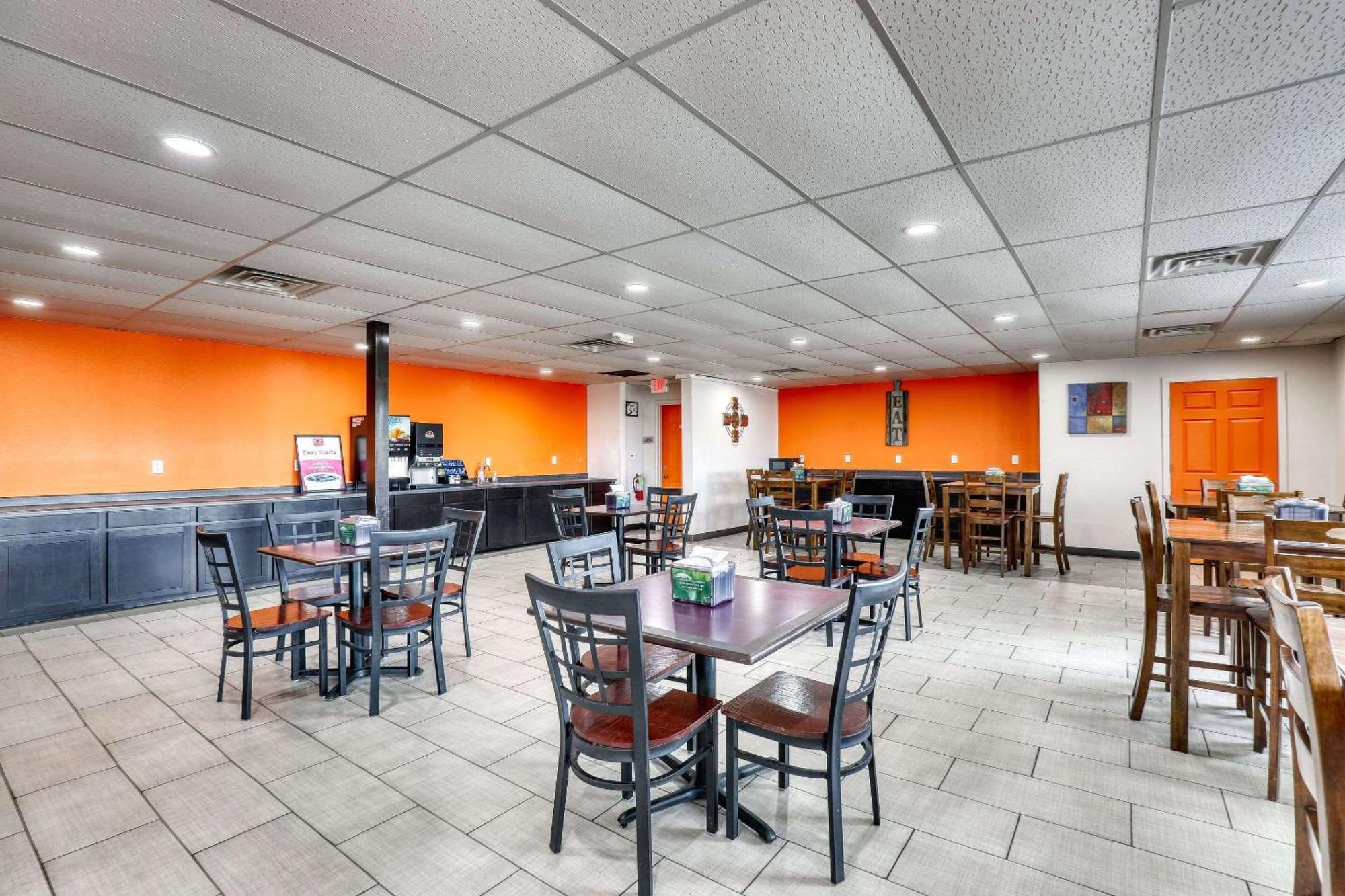 Econo Lodge Neenah Dış mekan fotoğraf