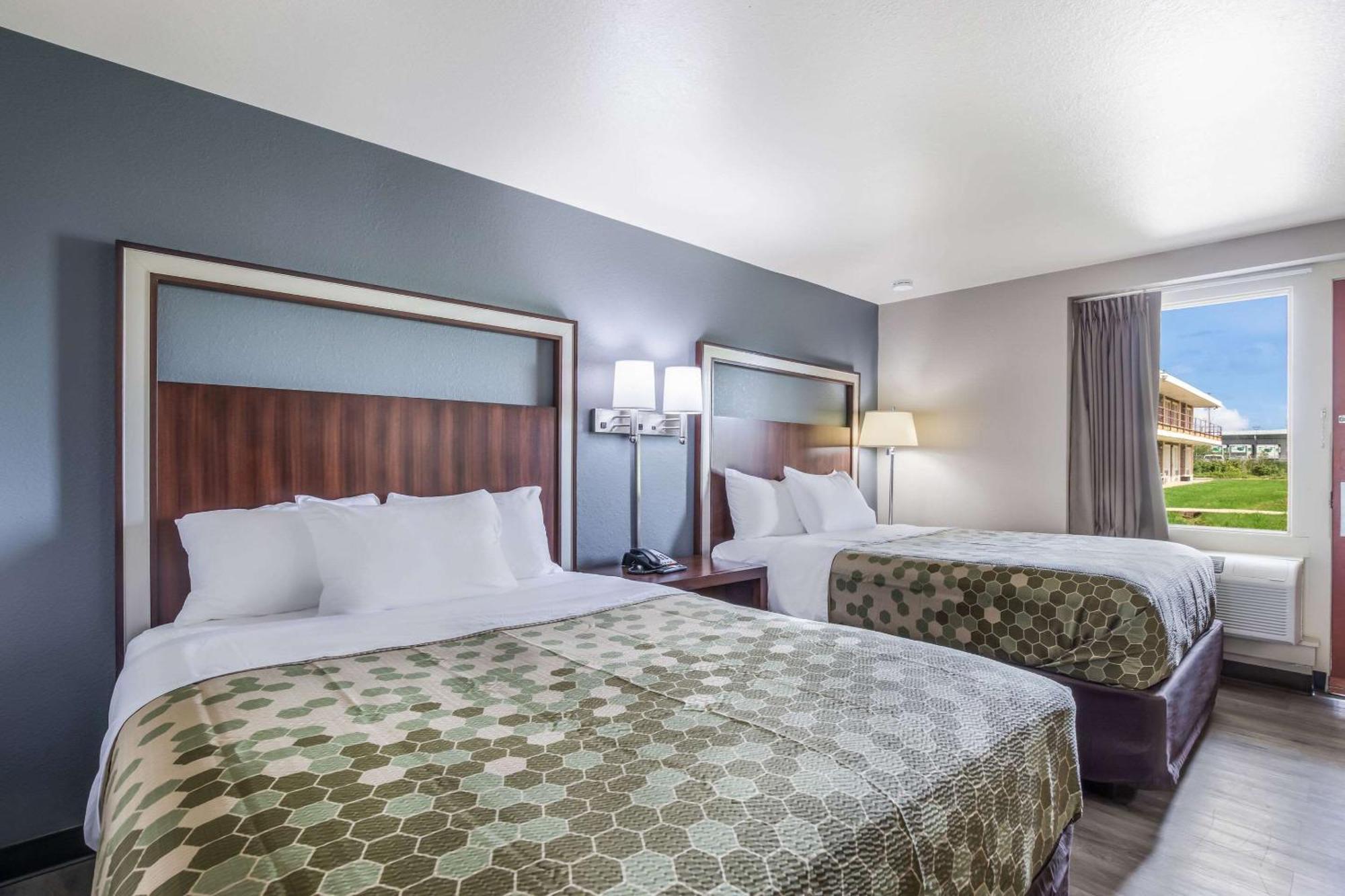 Econo Lodge Neenah Dış mekan fotoğraf