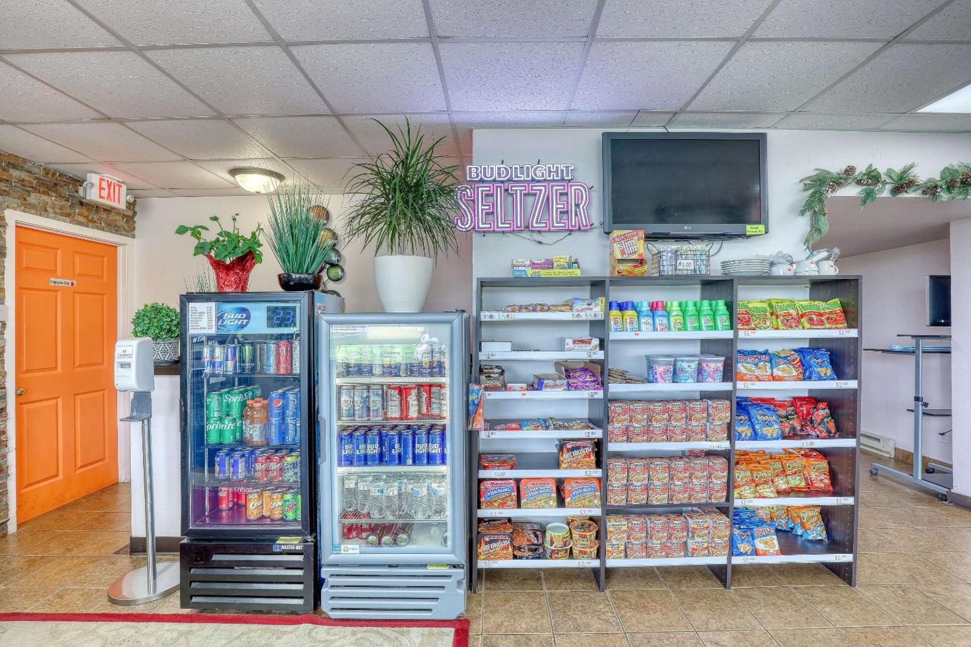 Econo Lodge Neenah Dış mekan fotoğraf